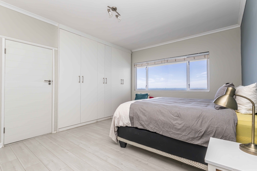 To Let 2 Bedroom Property for Rent in Camps Bay Western Cape